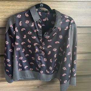 Black button town blouse